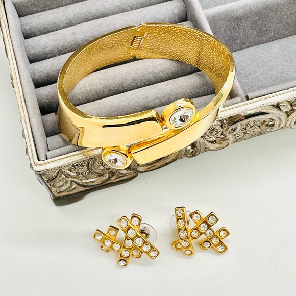 Vintage Modernist Crystal Bracelet & NWT Rhinestone Earrings - Picture 10 of 14